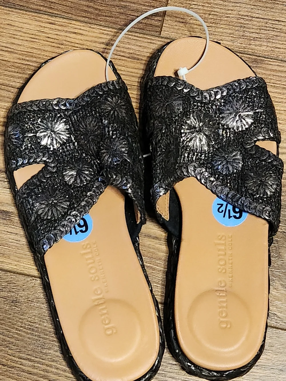 gentle souls Black Metallic Embroidered Open-Toe Slide